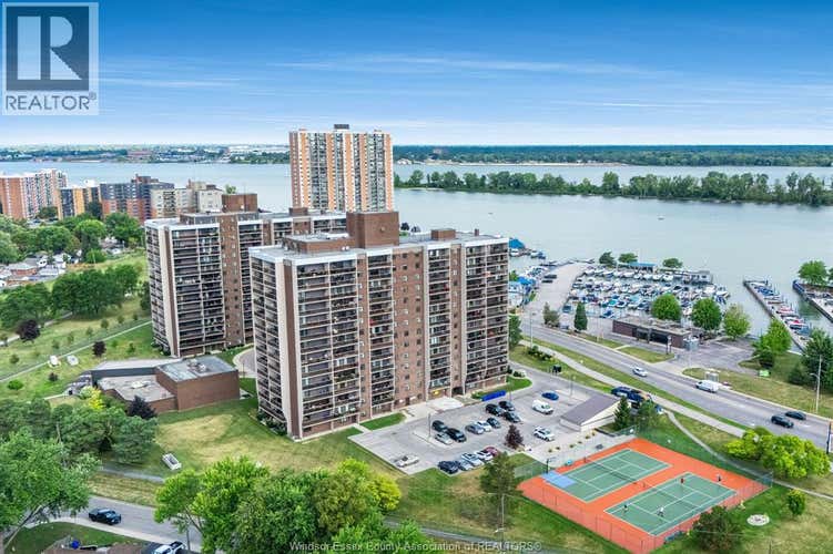 9099 Riverside Unit# 1415E