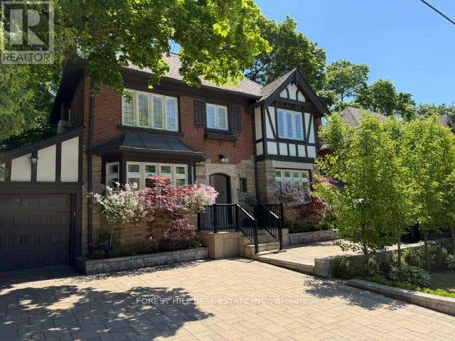 607 SPADINA ROAD