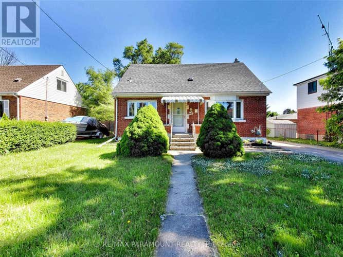 UPPER - 25 CARENE AVENUE