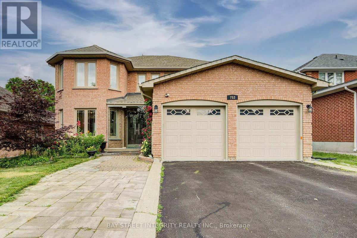 753 COLLEGE MANOR DRIVE