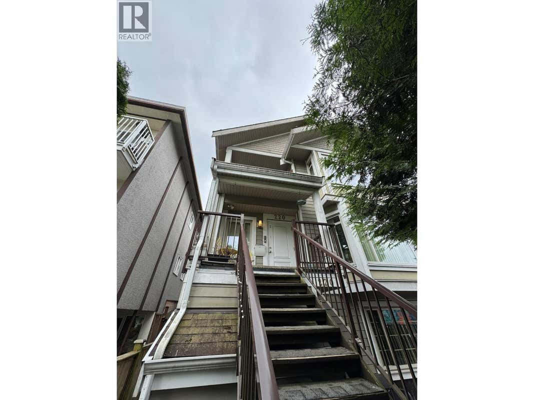 220 E 15TH AVENUE