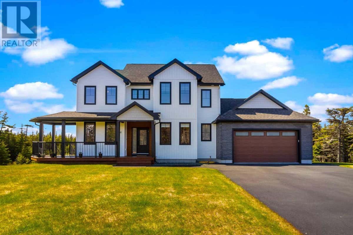 36 MIDDLE LEDGE DRIVE