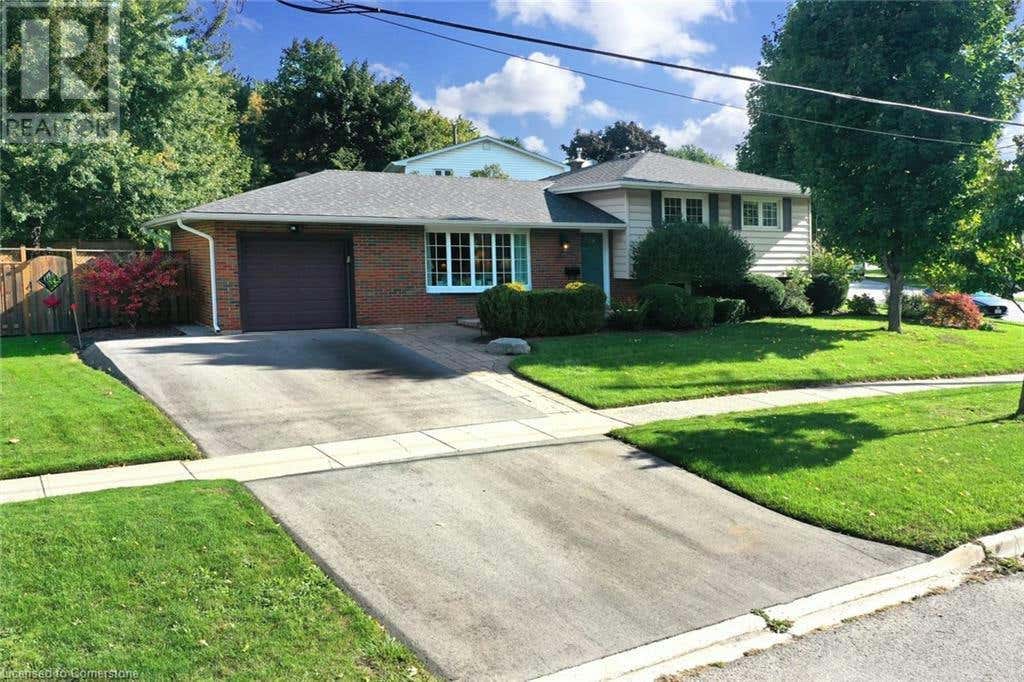 57 DELREX Boulevard, ON L7G3Y5 À vendre RE/MAX 40656070