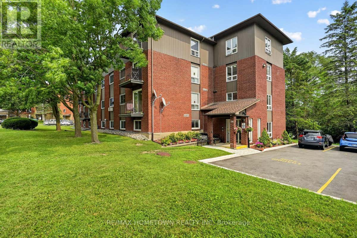 16 - 14 CHARLOTTE PLACE