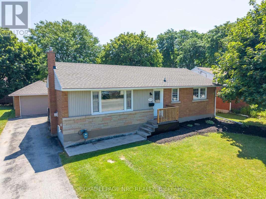 3676 DORCHESTER ROAD