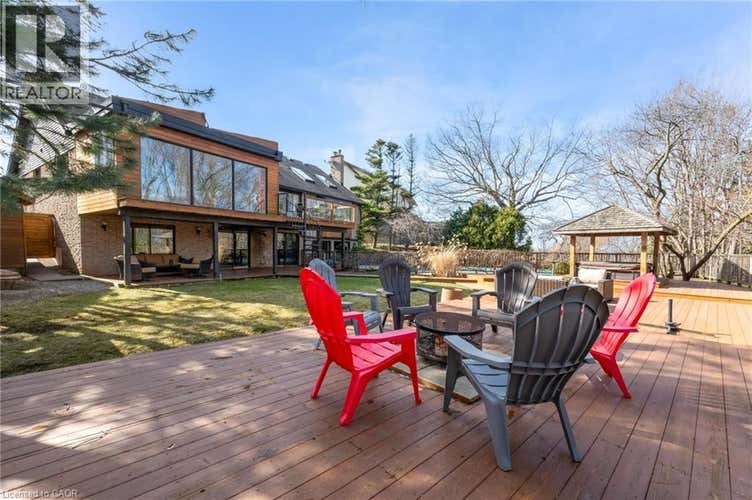 39 HILTS Drive