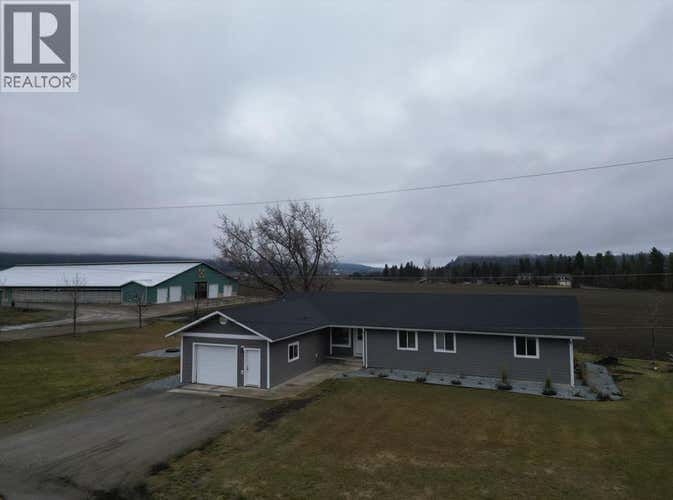 4809 Back Enderby Road