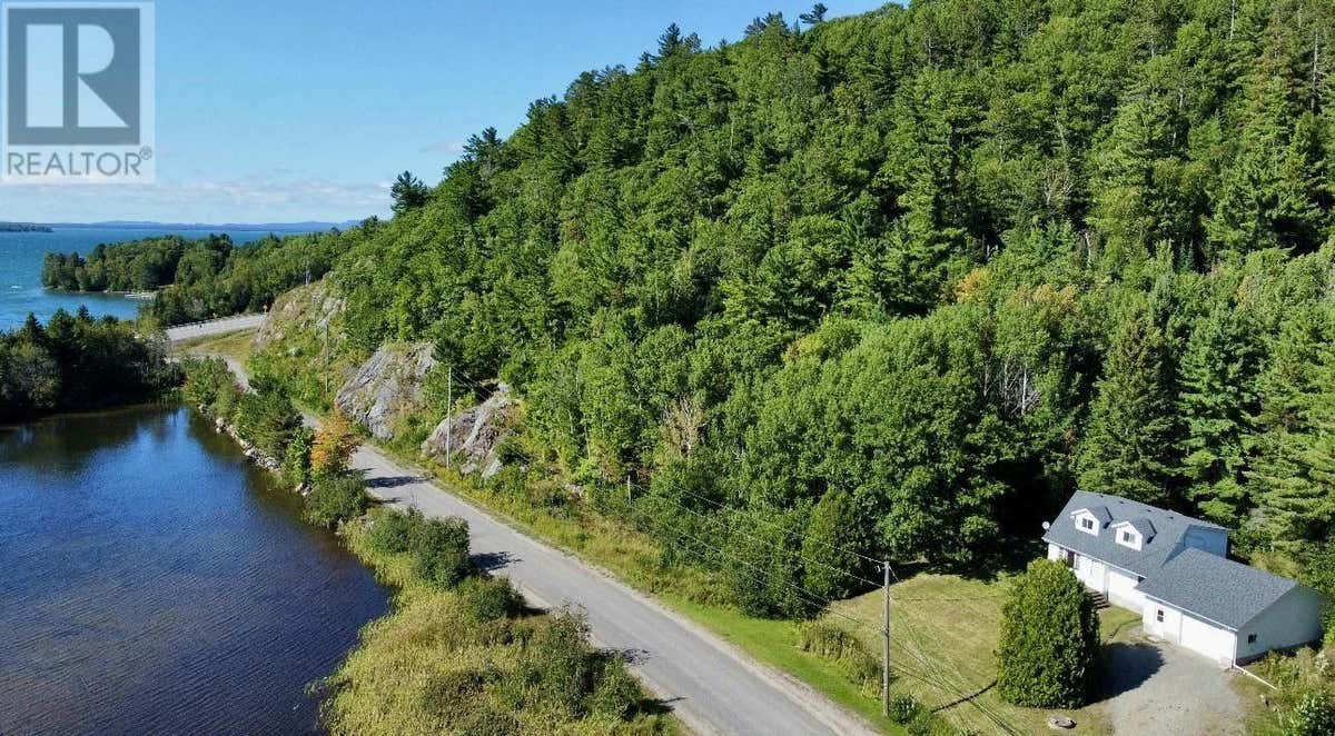 100 Haviland Shores DR, Goulais River, ON P0S1E0 À vendre RE/MAX