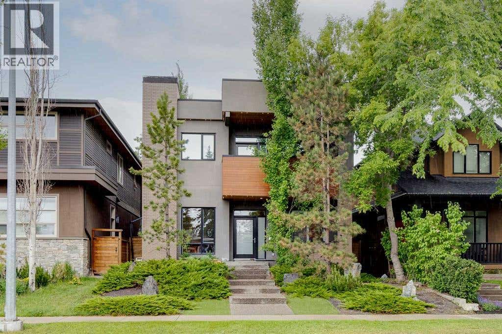 2330 7 AVENUE NW
