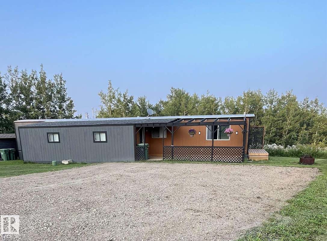 #5 54228 RGE ROAD 12, Rural Lac Ste. Anne County, AB T0E 1V2 House For ...