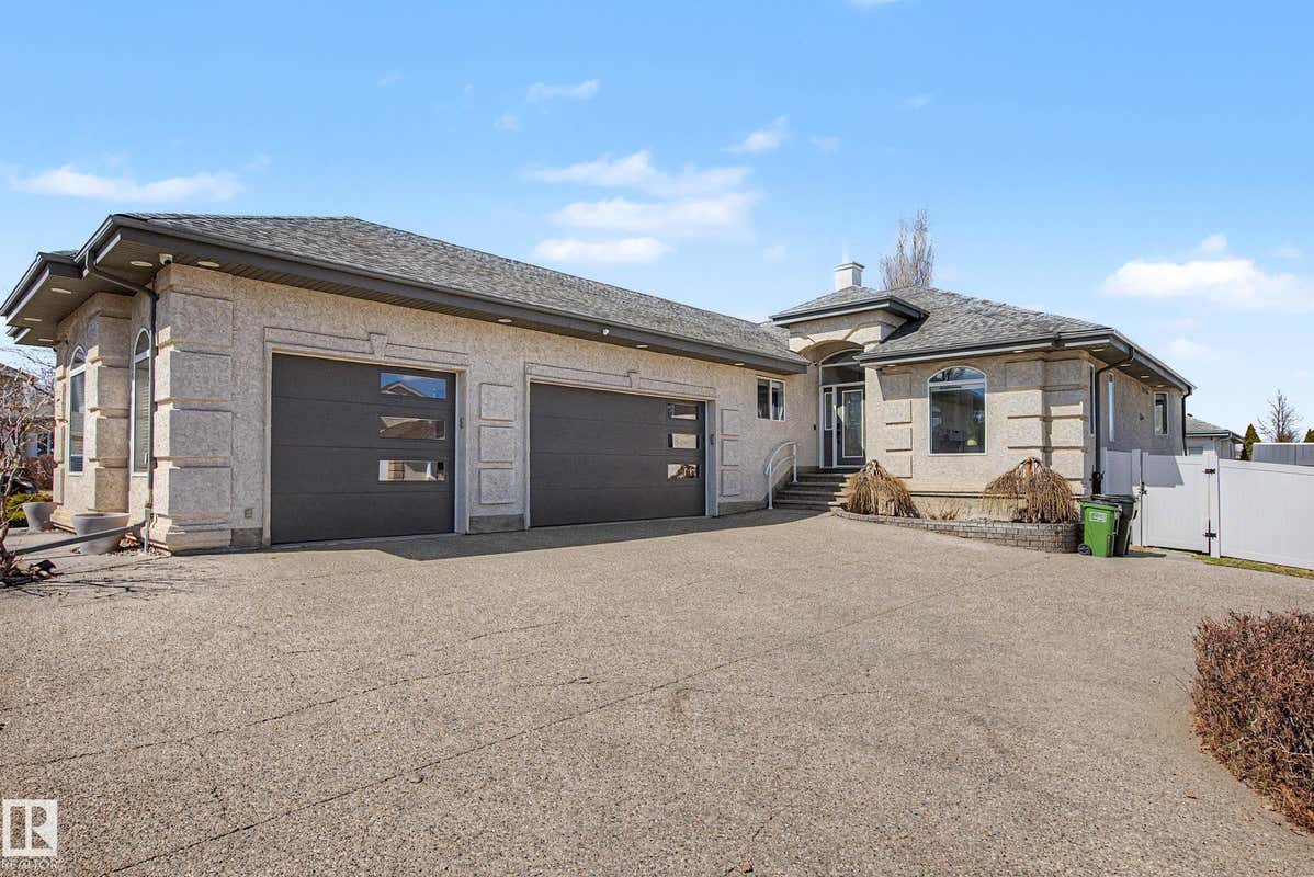 324 CUTTS CREST
