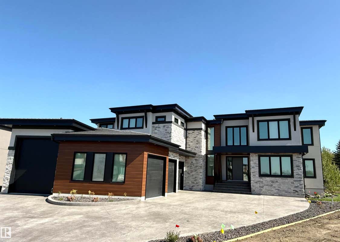 #464 52327 RGE ROAD 233, Rural Strathcona County, AB T8B 1C6 House For ...