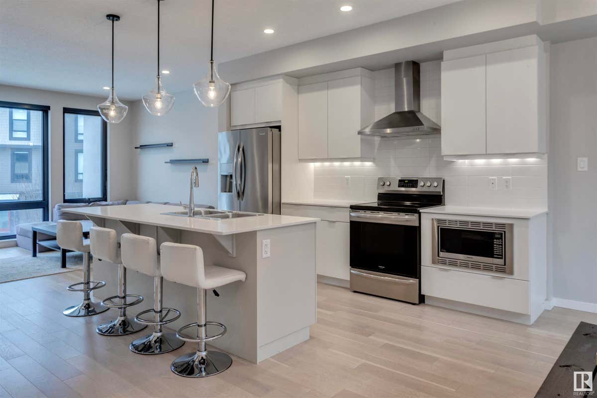 #7 1304 Rutherford RD SW, Edmonton, AB T6W 0B4 Townhouse For Sale | RE ...