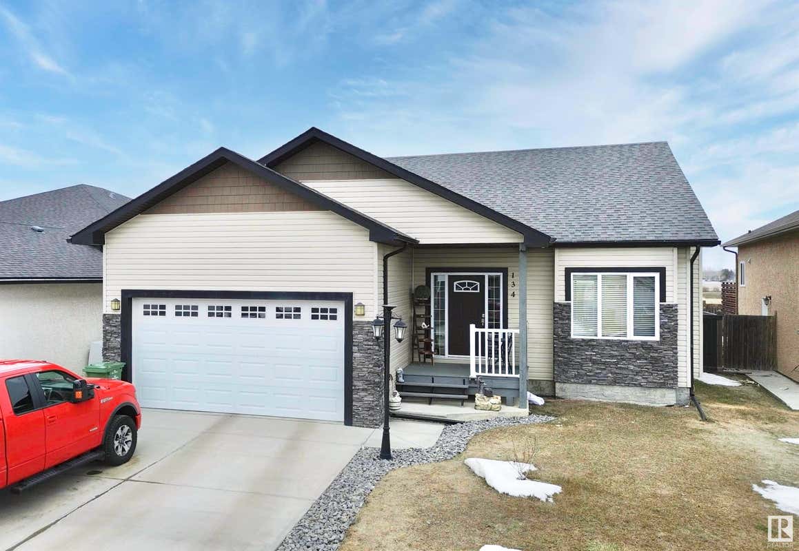 134 CYPRESS DR, Wetaskiwin, AB T9A 1K6 House For Sale | RE 134 CYPRESS DR, Wetaskiwin, AB T9A 1K6 House For Sale | RE