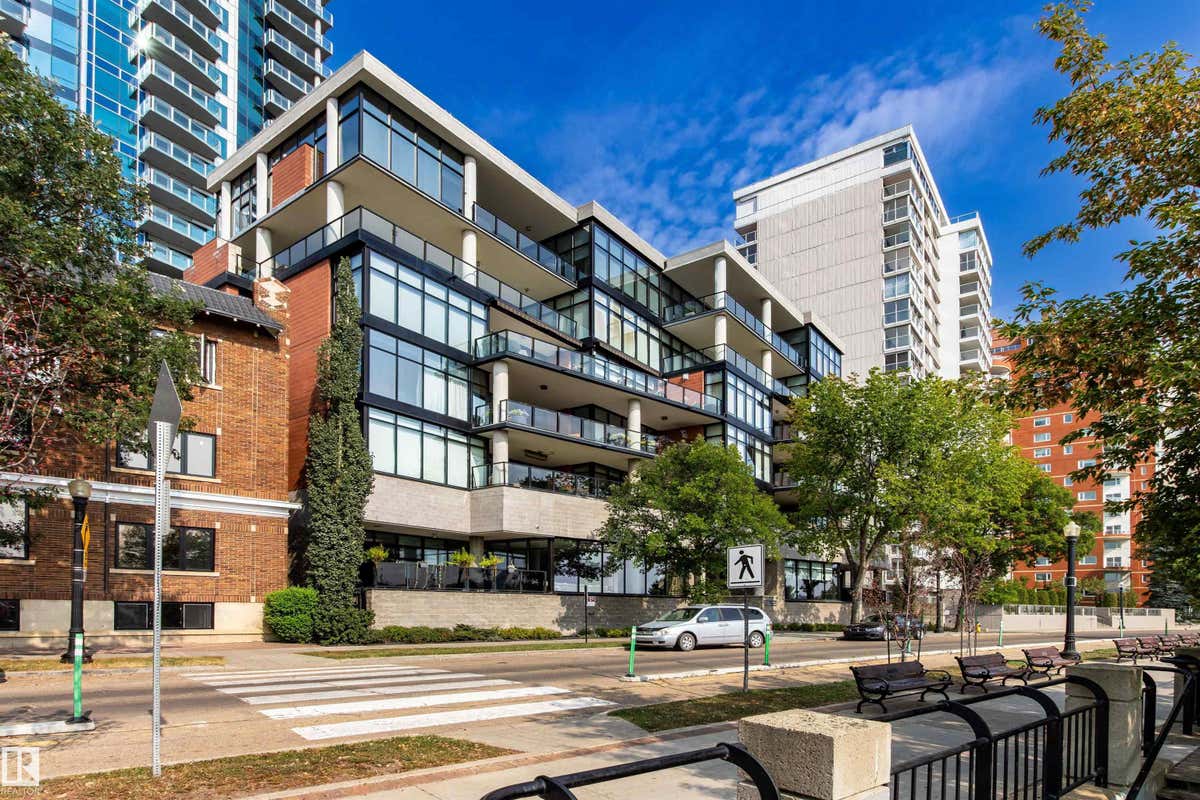 401-11930 100 AVENUE