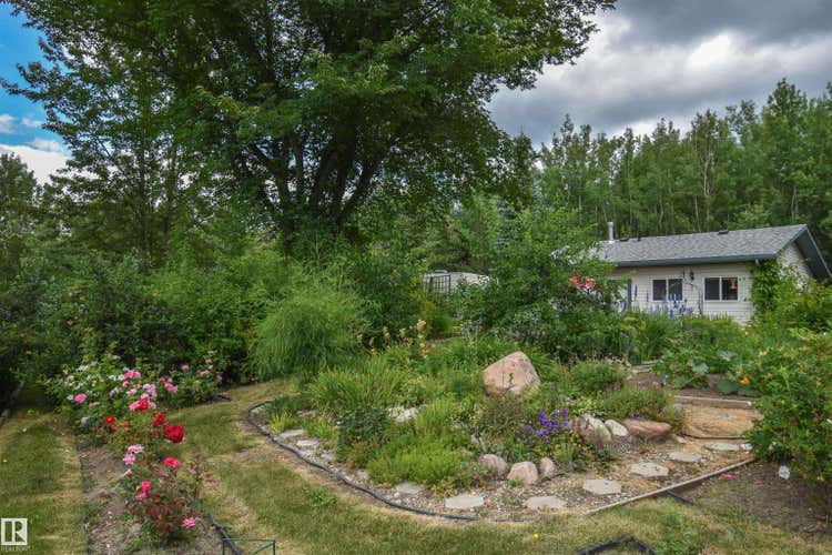 1, 54429 Ste. Anne Trail