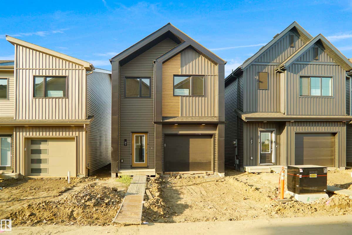 E⭐︎House 21 1430 Aster WY NW, Edmonton, AB T6T 2N8 Condo For Sale