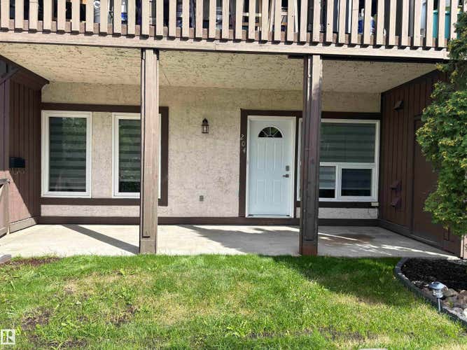 204 SURREY GARDENS GD NW