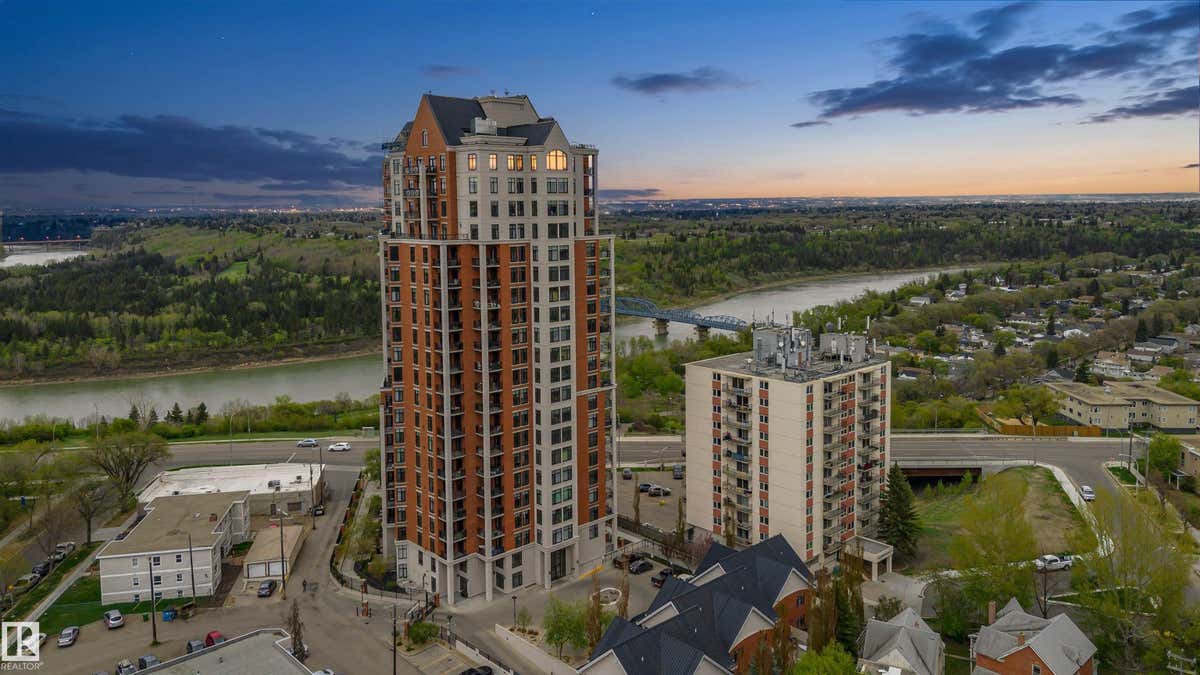 2104-9020 JASPER AVENUE