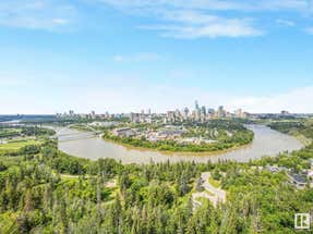 10135 Saskatchewan Drive