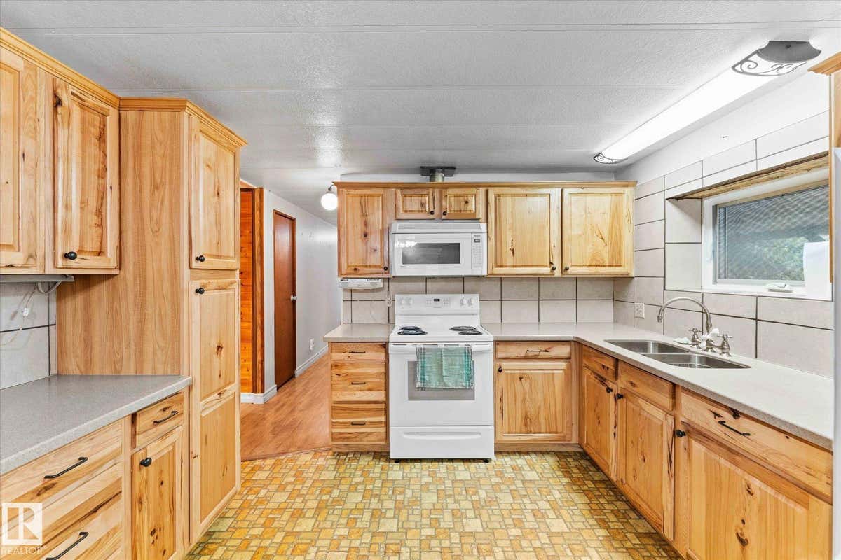 #412 & 411 53303 RGE ROAD 31, Rural Parkland County, AB T7Y 0E3 Other ...