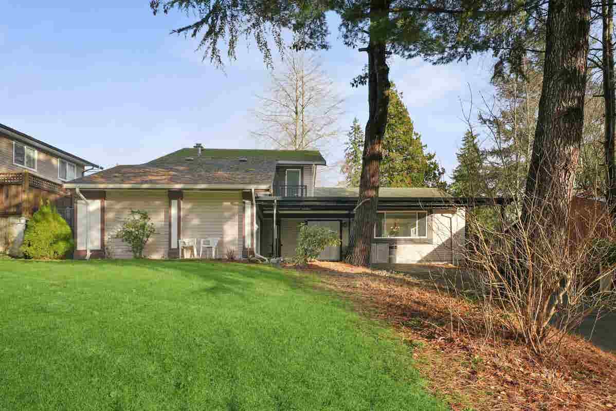 10421 SANTA MONICA DRIVE