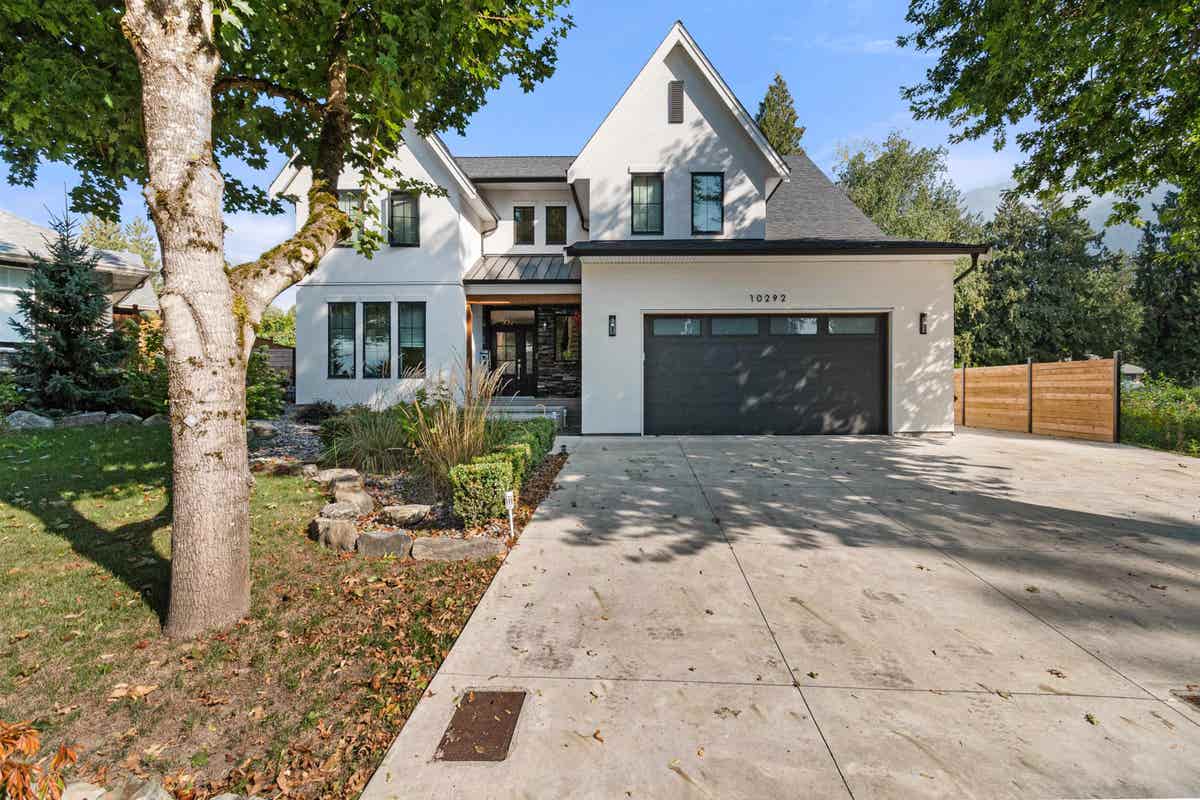 10292 ROYALWOOD BOULEVARD