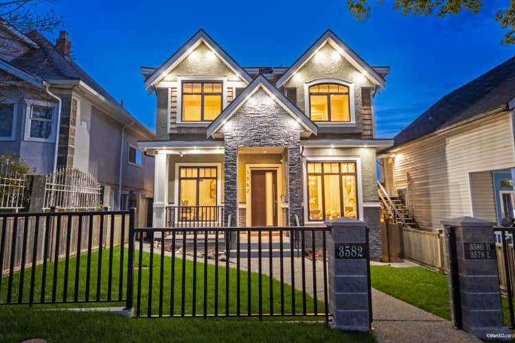3582 FRANKLIN STREET, Vancouver BC V5K 1Y5