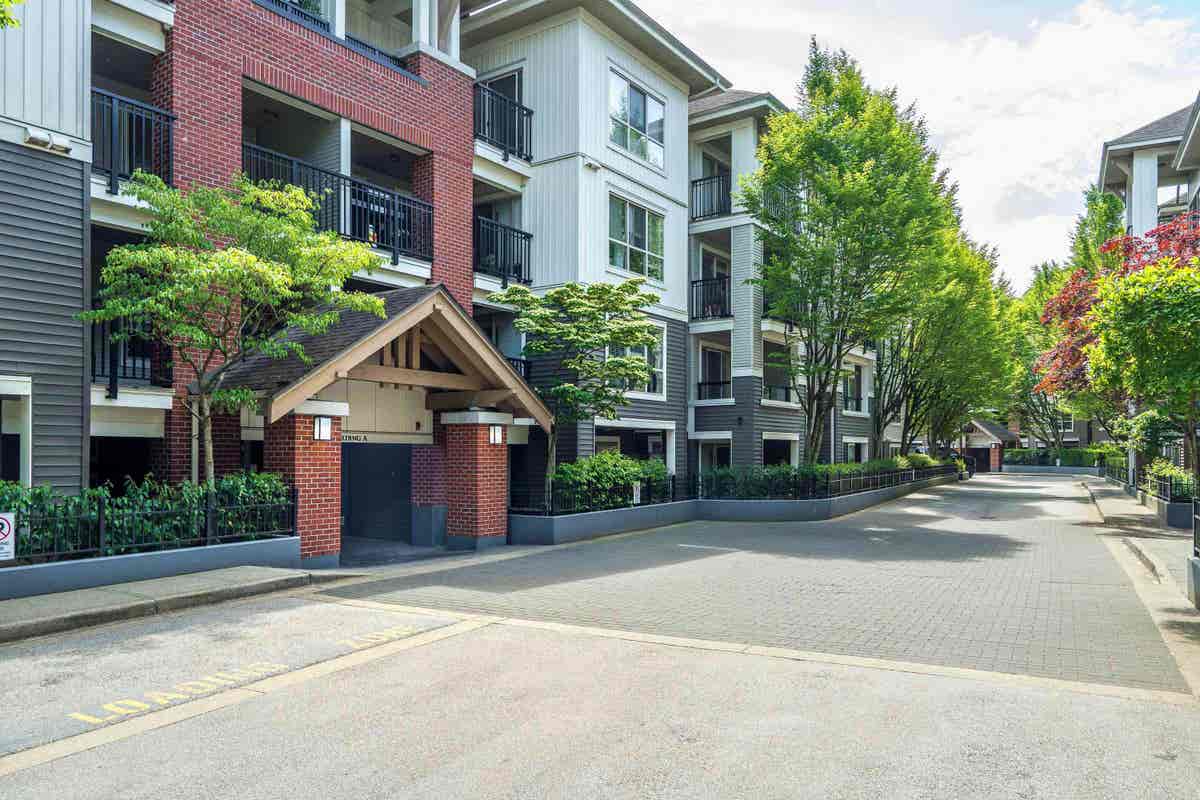 20830 97B AVE, LANGLEY, British Columbia V1M 3Z2 - Home Value and