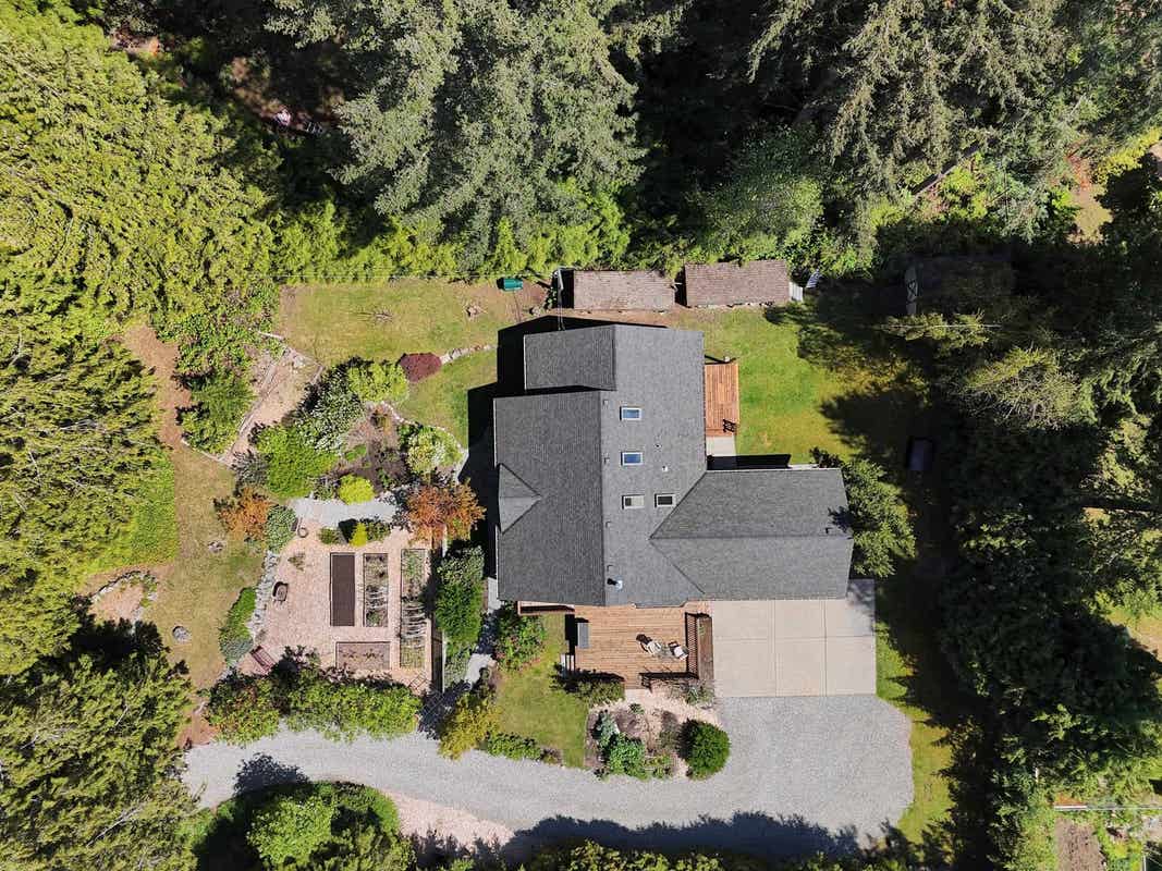 8071 WILDWOOD ROAD