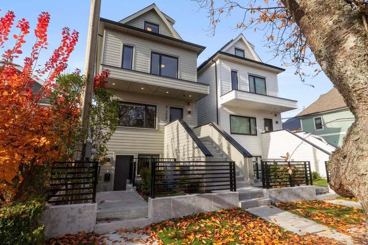 1937 TEMPLETON DRIVE, Vancouver BC V5N 4V9