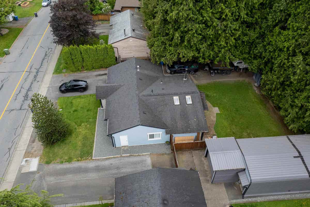 34843 Laburnum Ave  