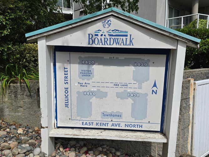 112 8460 JELLICOE STREET, Vancouver BC V5S 4S8