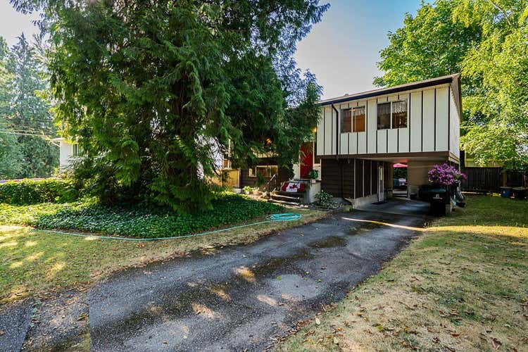 19850 54 AVENUE, Langley BC V3A 3V9