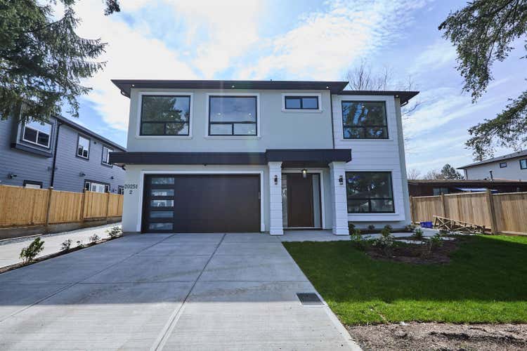 2 20251 98 AVENUE, Langley BC V1M 3E4