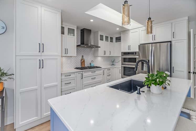 22987 123B AVENUE, Maple Ridge BC V2X 0C4