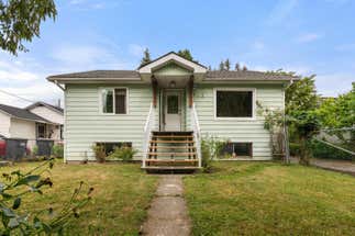 653 Hemlock Avenue