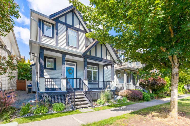 19409 67A AVENUE, Surrey BC V4N 5T4