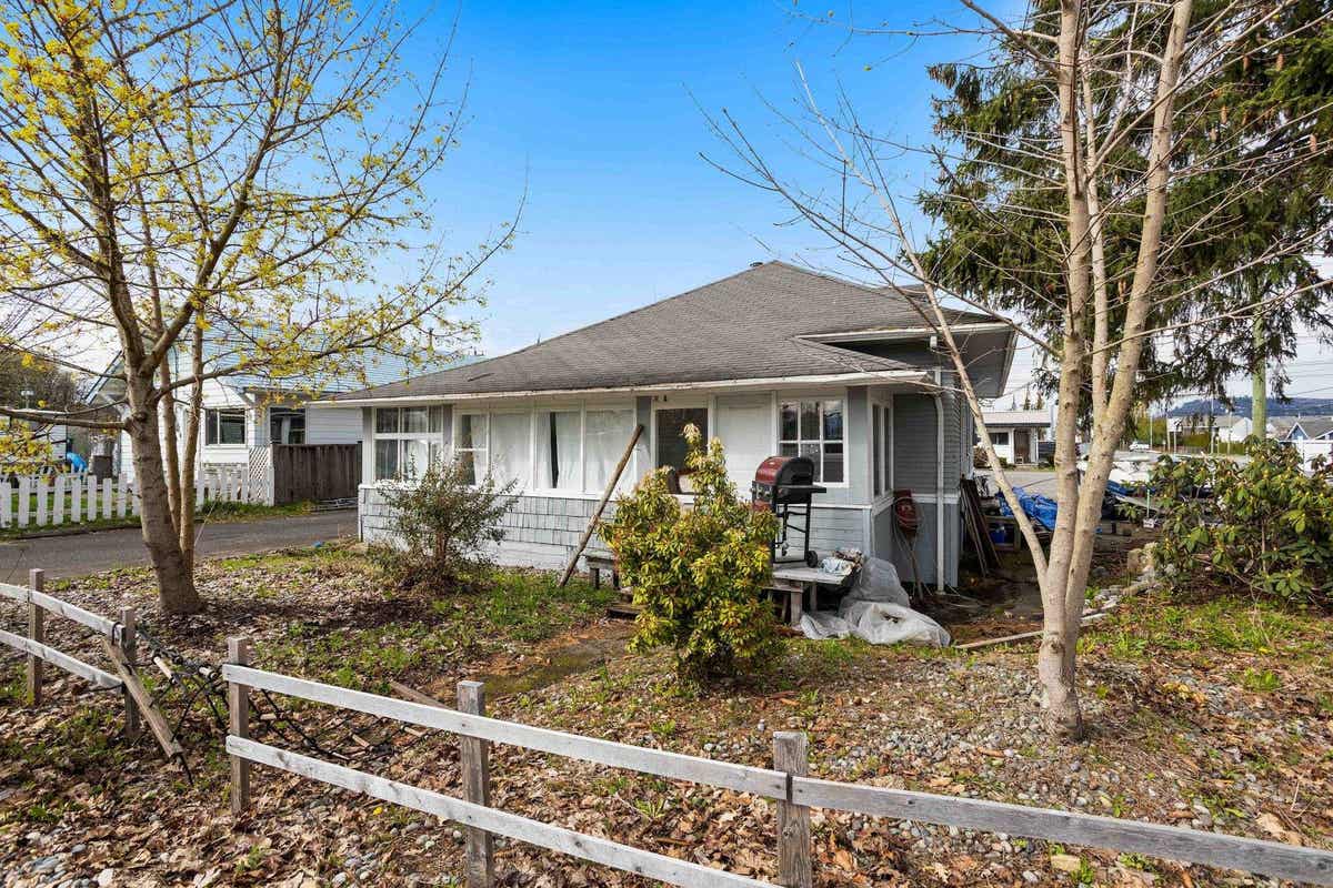 34595 2 Ave  
