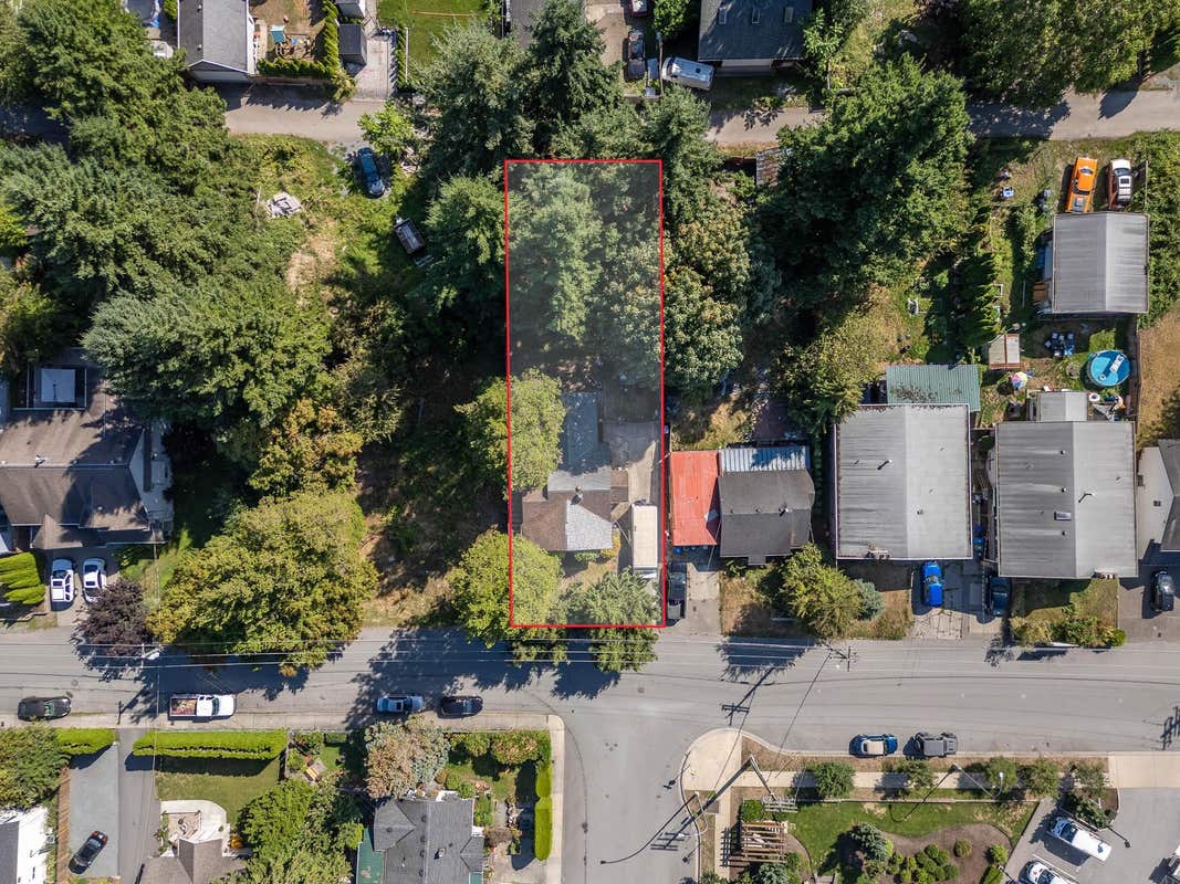 2594 Campbell Ave  