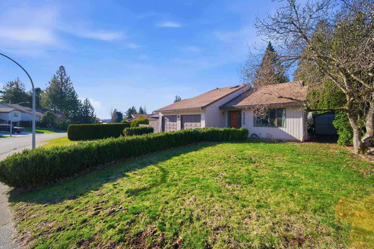 34949 Everett Dr  