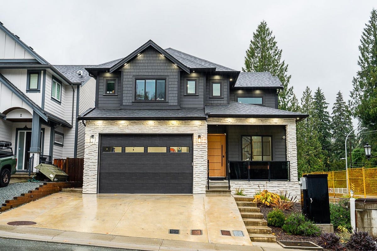 1 4581 SUMAS Mtn Rd  
