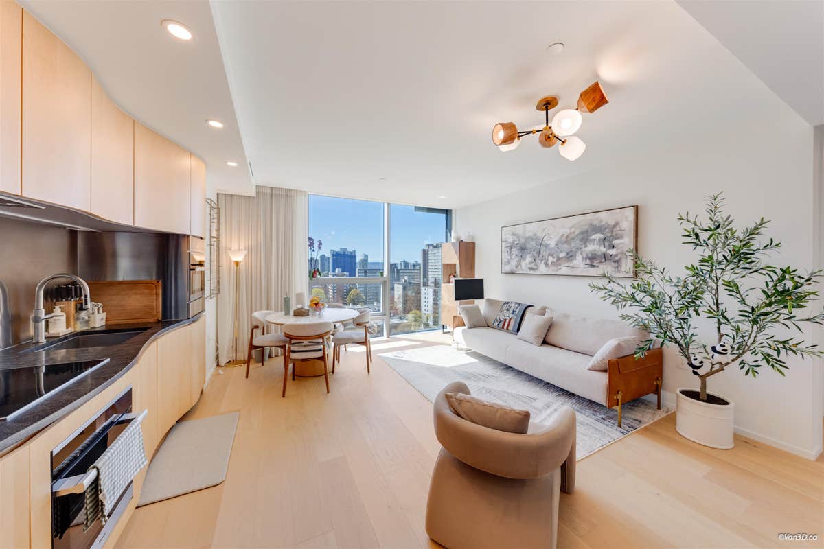 1605-1568 ALBERNI STREET