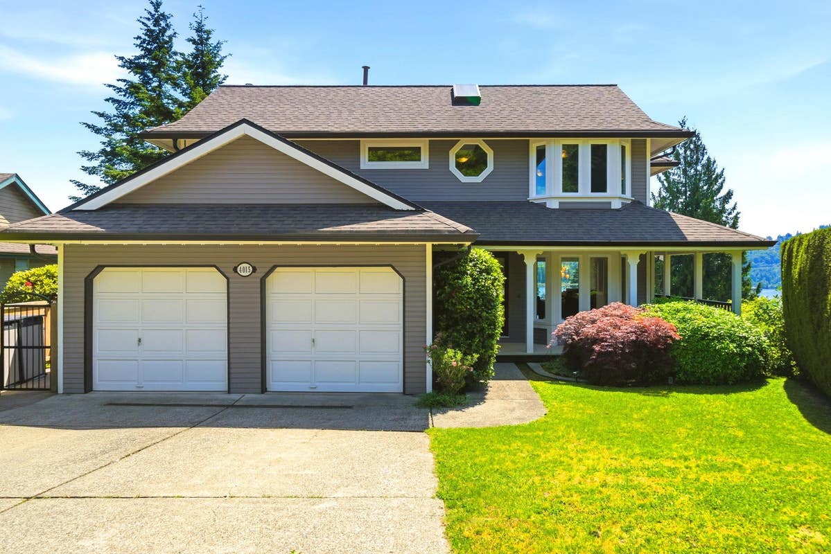 4015 CUMMINS PLACE