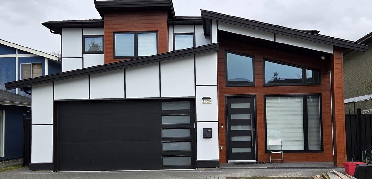 9320 KINGSBROOK ROAD