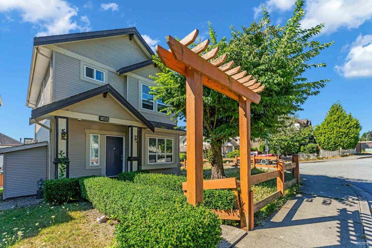 14850 57 AVENUE, Surrey BC V3S 8W3