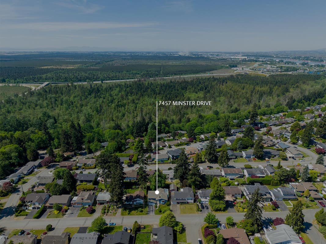 7457 MINSTER DR. WEST