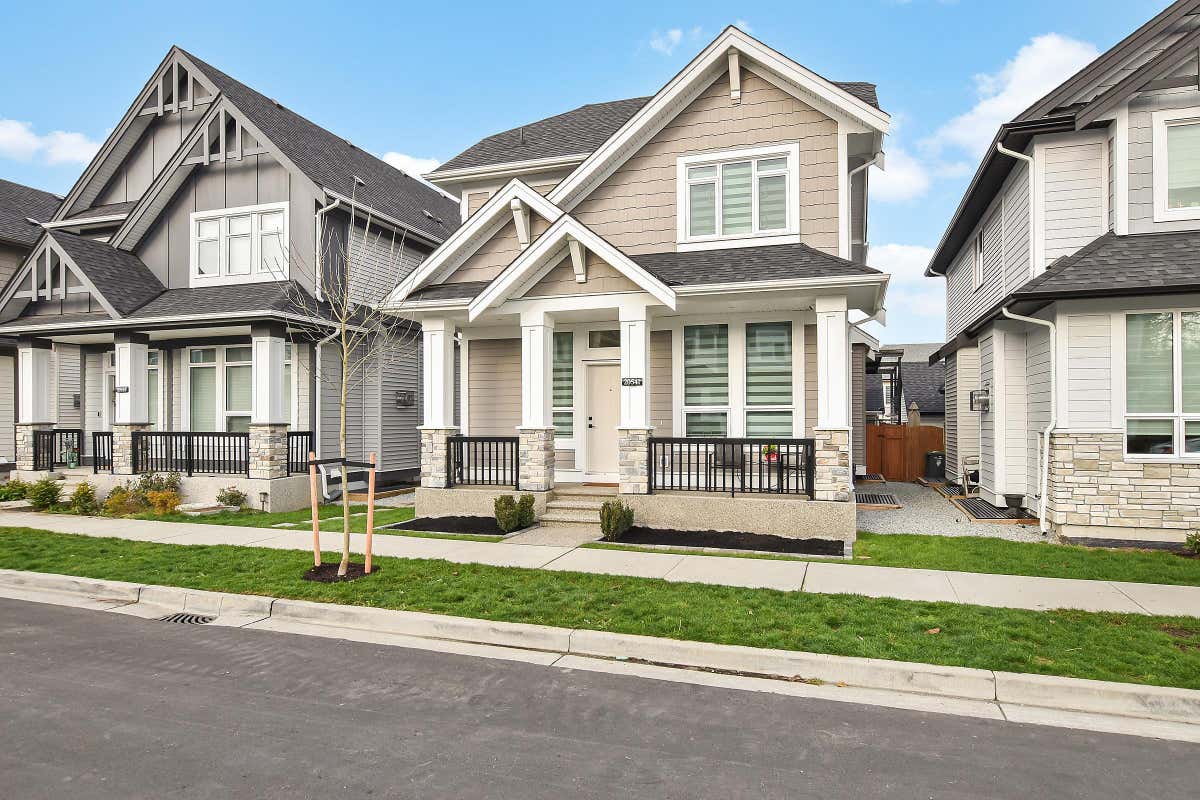 20541 77B AVENUE, Langley, BC V2Y4K3 House For Sale | RE/MAX 20541 77B AVENUE, Langley, BC V2Y4K3 House For Sale | RE/MAX