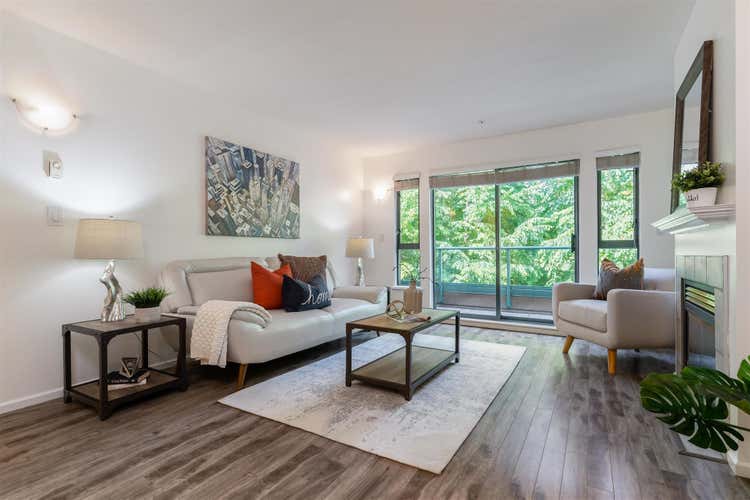 PH12 223 MOUNTAIN HIGHWAY, North Vancouver BC V7J 3V3