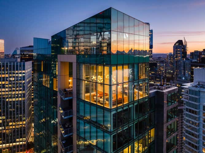 PH3101 277 THURLOW STREET, Vancouver BC V6C 0C1